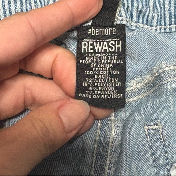 Rewash Women’s Light Blue Distressed Jean Shorts - Picture 6 of 9